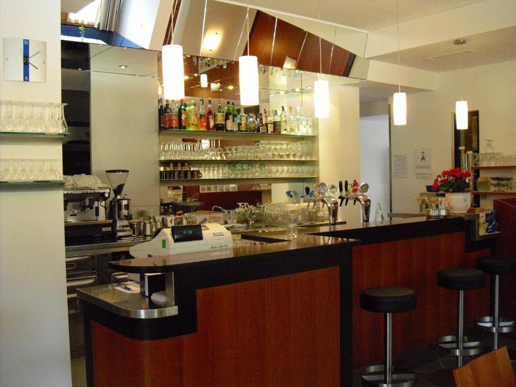Pizzeria Restaurant Wieser Rasùn di Sotto Εξωτερικό φωτογραφία